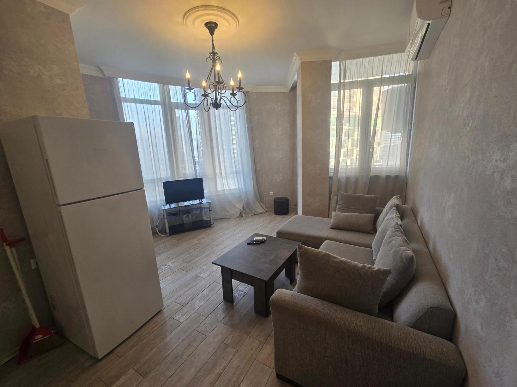 Apartment Roin Batumi Eksteriør billede