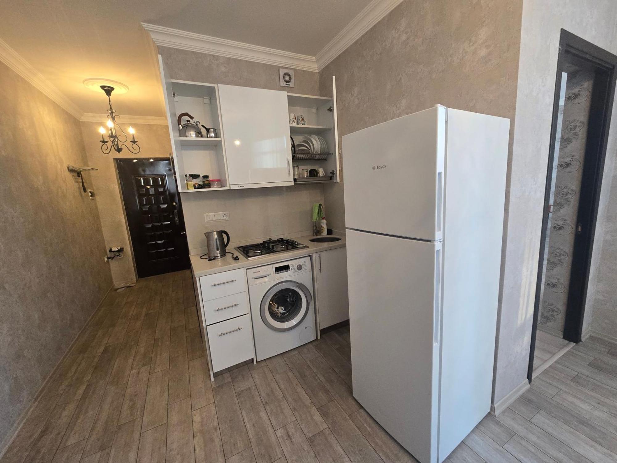 Apartment Roin Batumi Eksteriør billede